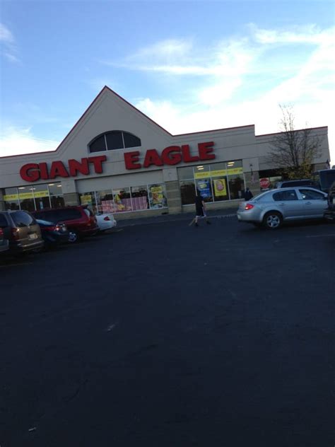 Giant eagle butler pa - Giant Eagle. Opens at 7:00 AM. (724) 285-5761. Website. Directions. Advertisement. 1521 N Main Street Ext. Butler, PA 16001. Opens at 7:00 AM. Hours. Sun 7:00 AM - 8:00 PM. Mon 7:00 AM - 8:00 PM. Tue 7:00 AM - 8:00 PM. Wed 7:00 AM - 8:00 PM. Thu 7:00 AM - 8:00 PM. Fri 7:00 AM - 8:00 PM. Sat 7:00 AM - 8:00 PM. (724) 285-5761. 